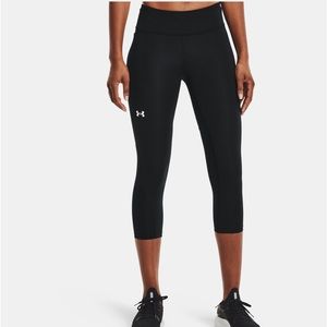 Under Armour Heat Geared Cropped Compression Black Leggings Medium